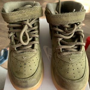 Nike Toddler High Top Suede Air Force 1
